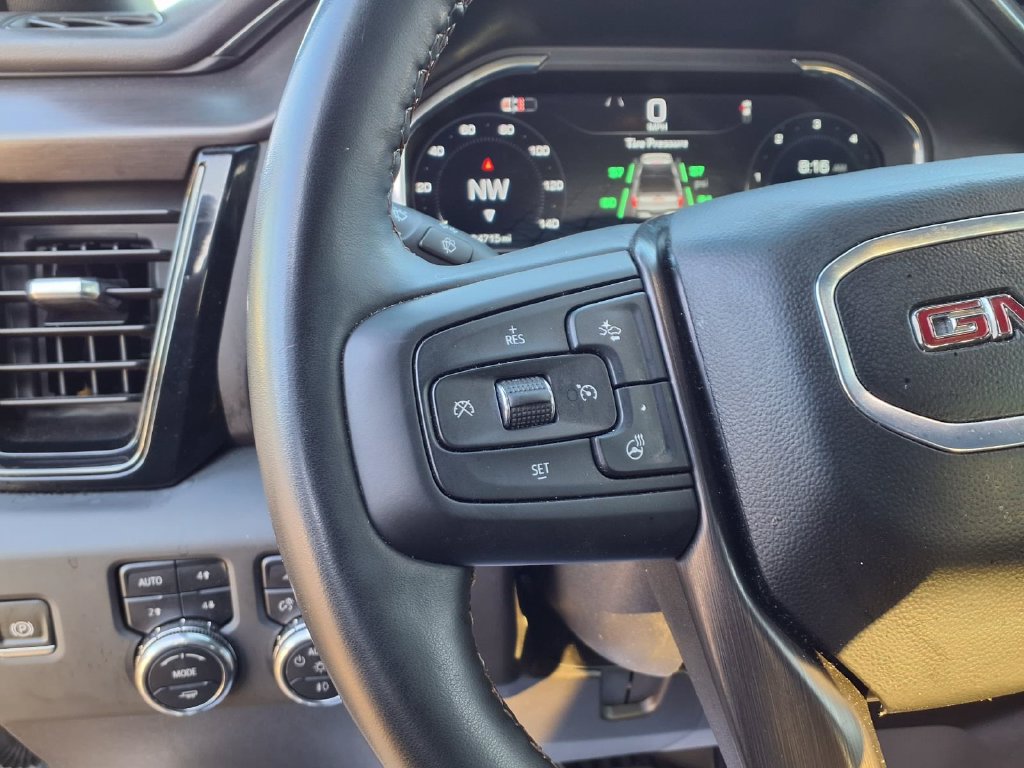 Used 2025 GMC Sierra 2500 AT4 w/ AT4 Premium Plus Package AWD/4WD image 10