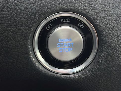 Used 2018 Genesis G80 5.0 Ultimate AWD/4WD image 22