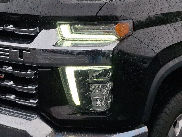 Used 2023 Chevrolet Silverado 2500 LTZ w/ Z71 Off-Road Package AWD/4WD image 9