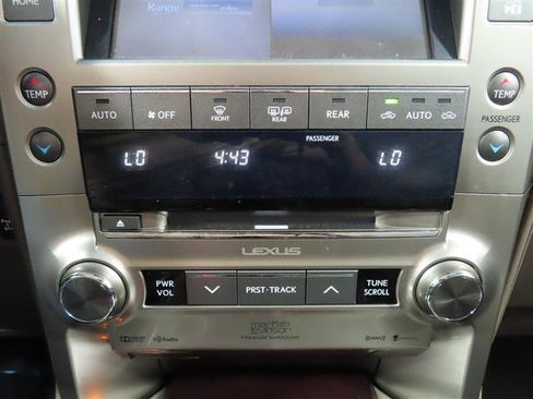 Used 2018 Lexus GX 460 Luxury image 30