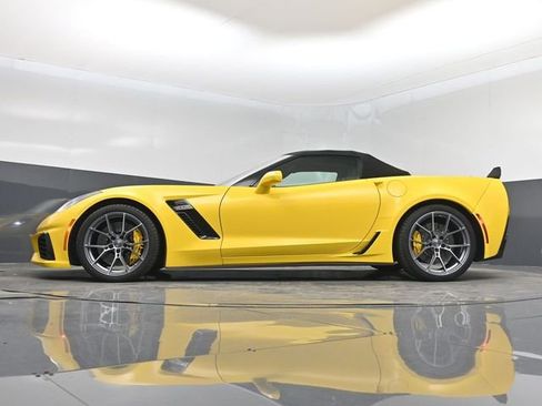 Used 2017 Chevrolet Corvette Z06 RWD image 15