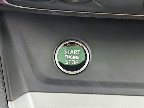 Used 2023 Audi Q3 2.0T Premium Plus image 44