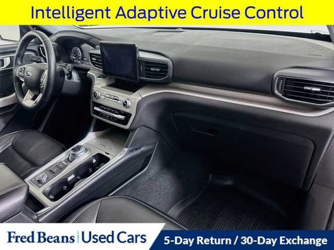Certified 2023 Ford Explorer XLT w/ Equipment Group 202A AWD/4WD image 37