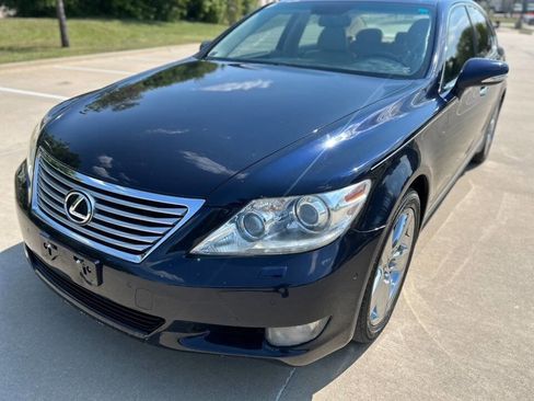 Used 2012 Lexus LS 460 image 2