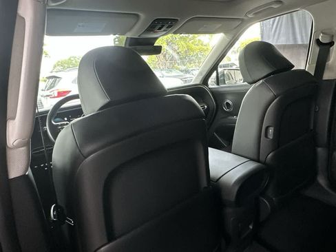 Used 2026 Hyundai Palisade SEL FWD image 23