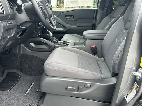 New 2026 Nissan Frontier SV w/ Tow Package image 10