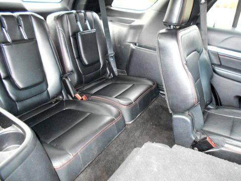 Used 2016 Ford Explorer Sport w/ Equipment Group 401A image 21