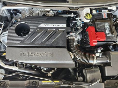 Certified 2025 Nissan Rogue SV image 25