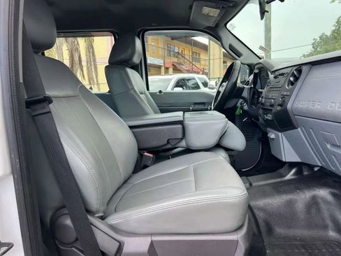 Used 2012 Ford F250 XL w/ PWR Equipment Group image 12