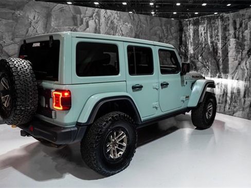 Used 2024 Jeep Wrangler Unlimited Rubicon 392 image 25