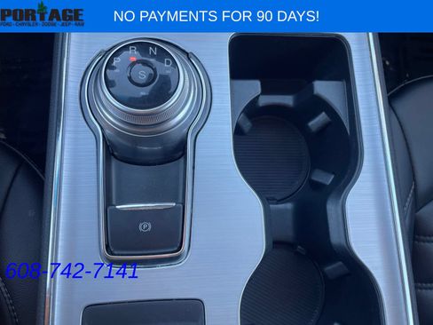 Used 2022 Ford Edge SEL AWD/4WD image 25