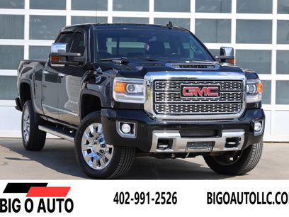 Used 2019 GMC Sierra 2500 Denali w/ Duramax Plus Package