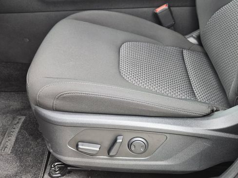 New 2026 Kia Sportage LX w/ LX Convenience Package FWD image 20