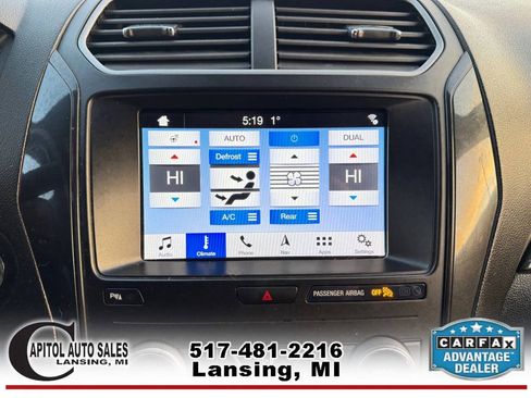 Used 2019 Ford Explorer XLT w/ Equipment Group 202A AWD/4WD image 26