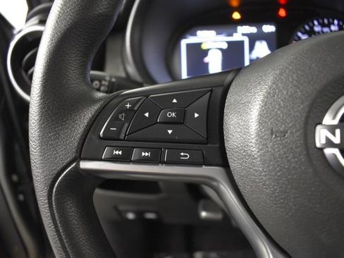 Certified 2023 Nissan Kicks SV FWD image 14