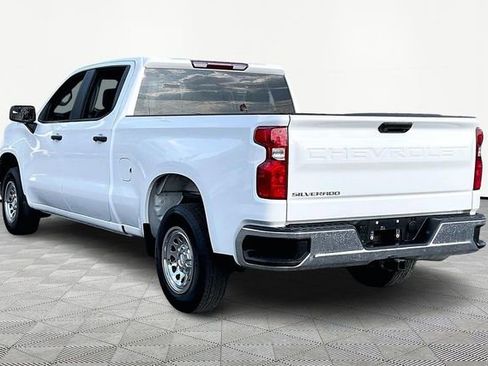 Used 2025 Chevrolet Silverado 1500 W/T w/ WT Value Package image 4