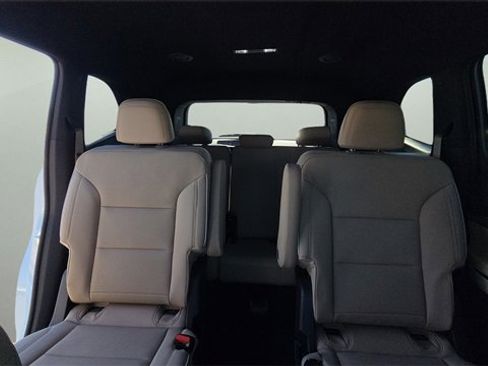 New 2026 Buick Enclave Preferred image 27