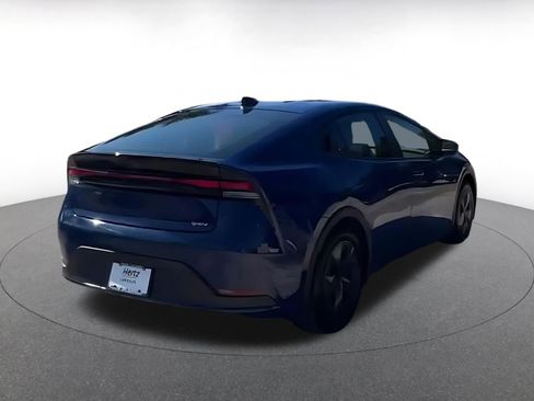 Used 2025 Toyota Prius LE image 11