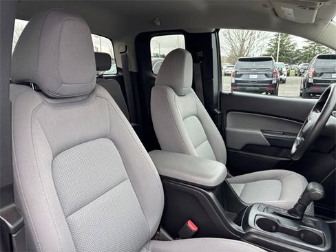 Used 2018 Chevrolet Colorado W/T w/ WT Convenience Package image 31