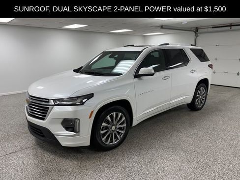 Used 2023 Chevrolet Traverse Premier w/ LPO, Floor Liner Package image 3