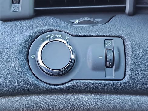 Used 2013 Chevrolet Malibu LT w/ Power Convenience Package image 24