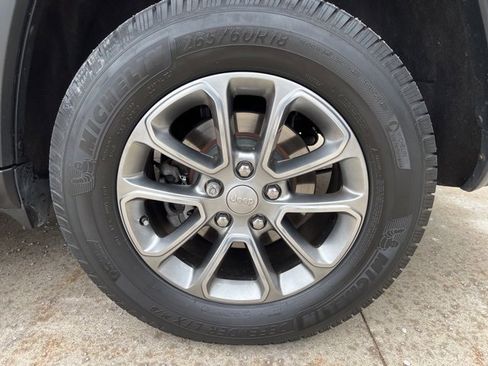 Certified 2016 Jeep Grand Cherokee Limited w/ Trailer Tow Group IV image 10