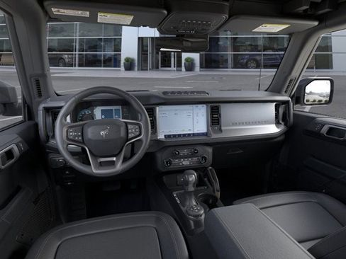 New 2025 Ford Bronco Badlands w/ Sasquatch Package AWD/4WD image 9