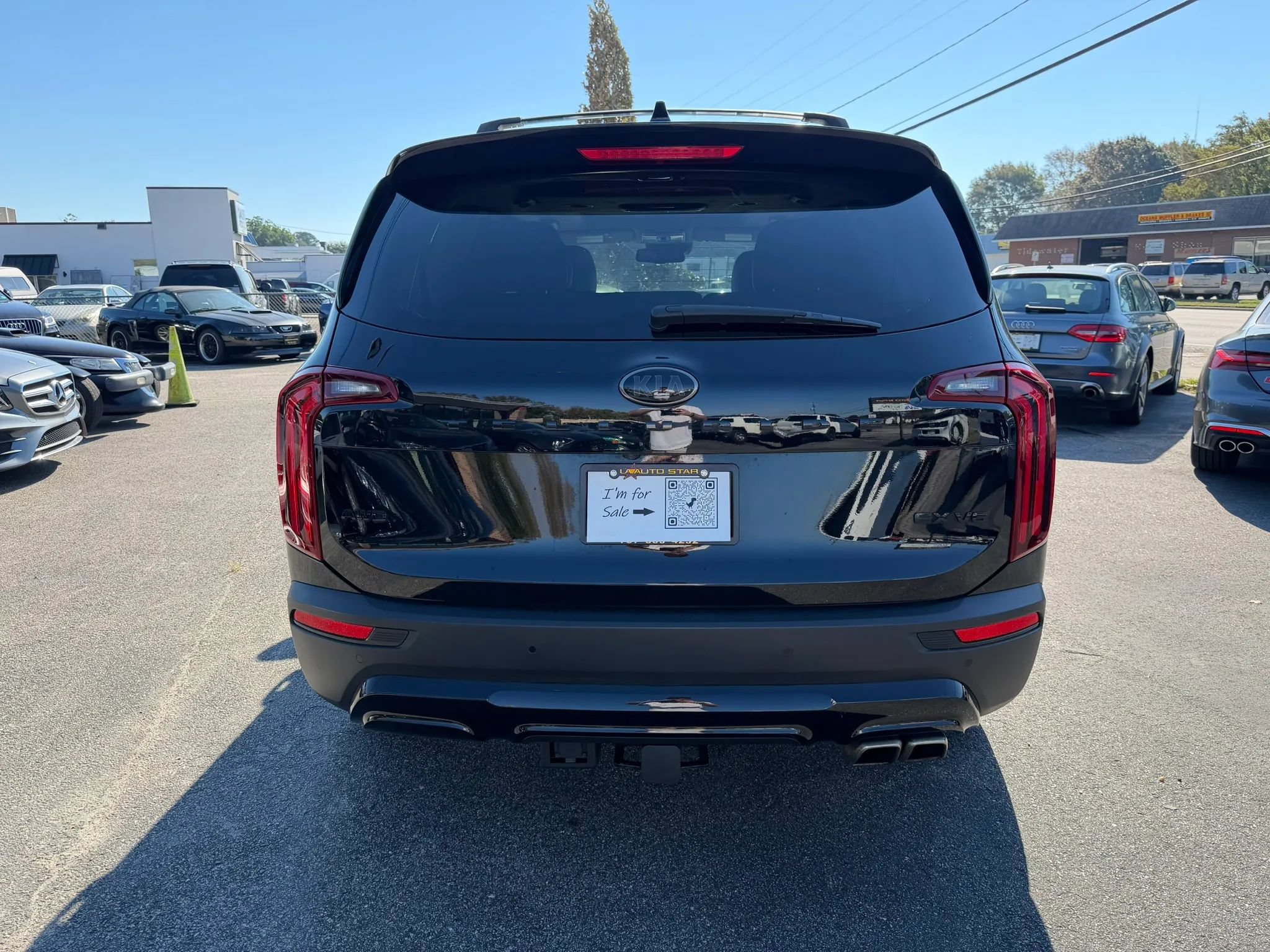 Used 2021 Kia Telluride EX w/ EX Premium Package AWD/4WD image 4