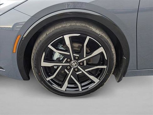 New 2026 Toyota Prius Plug-In Hybrid image 10