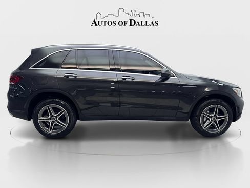Used 2022 Mercedes-Benz GLC 300 w/ AMG Line image 10