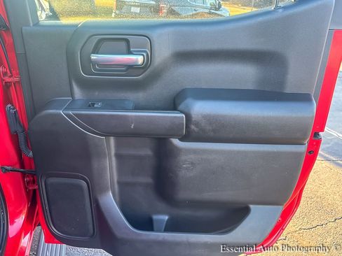 Used 2022 Chevrolet Silverado 1500 Custom image 26