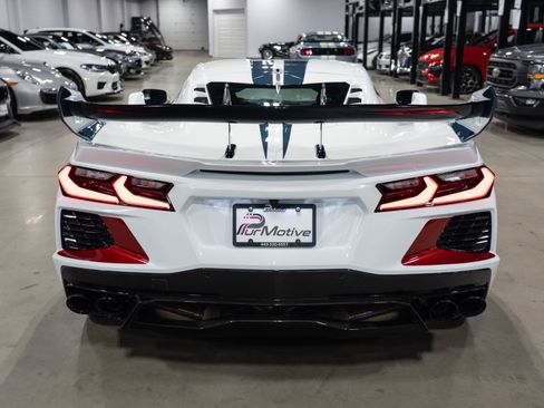 Used 2022 Chevrolet Corvette Stingray Premium Cpe w/ Z51 Performance Package RWD image 4