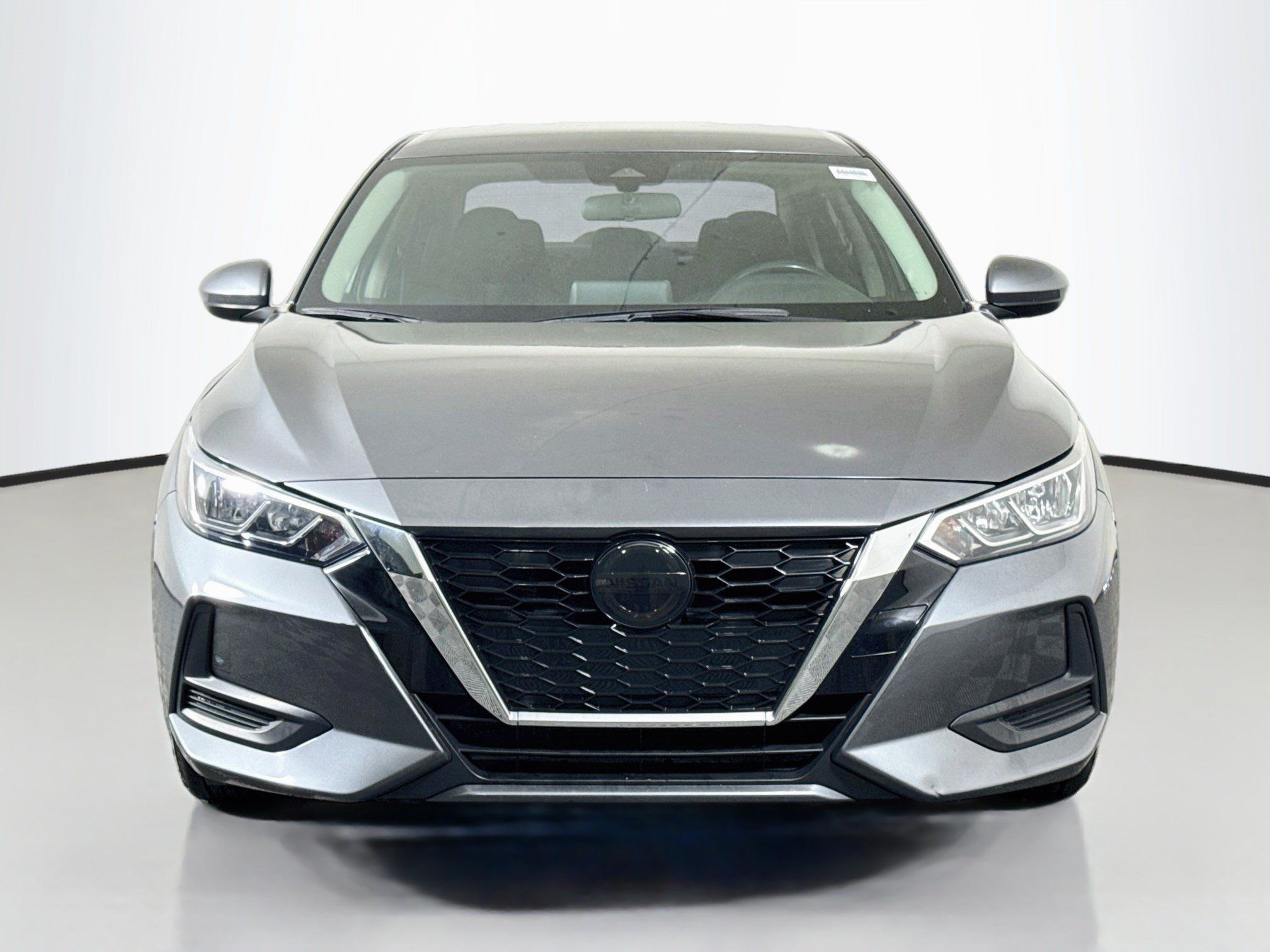 Used 2022 Nissan Sentra SV w/ Trunk Package FWD image 2