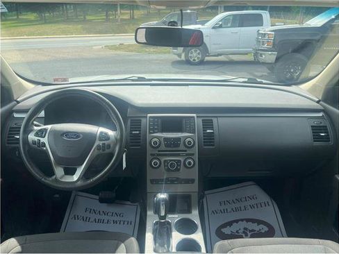 Used 2019 Ford Flex SE image 15