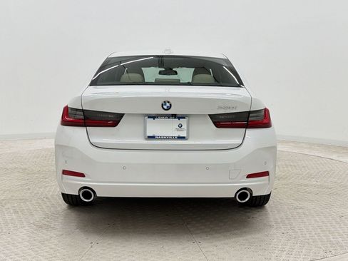 Used 2024 BMW 330i Sedan w/ Premium Package RWD image 10