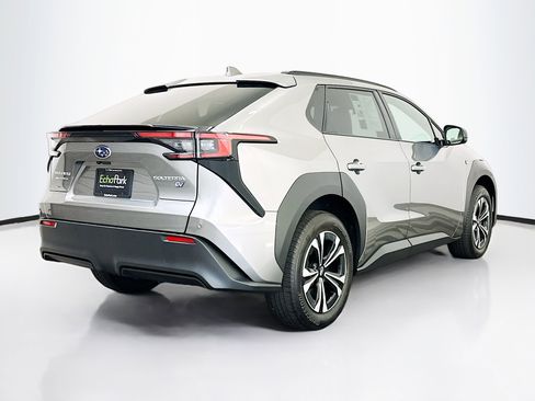 Used 2024 Subaru Solterra Premium image 9