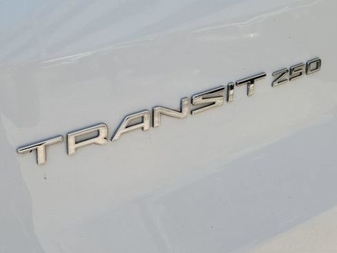 Used 2022 Ford Transit 250 Low Roof w/ Exterior Upgrade Package RWD image 26
