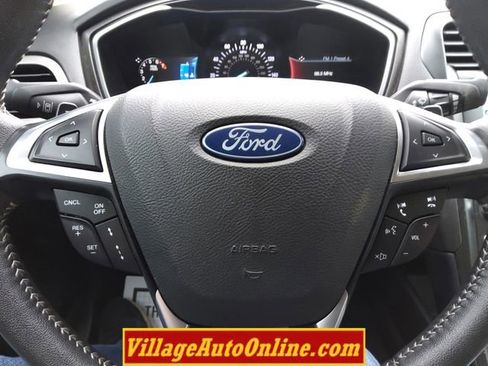 Used 2019 Ford Fusion SE w/ Equipment Group 151A image 37