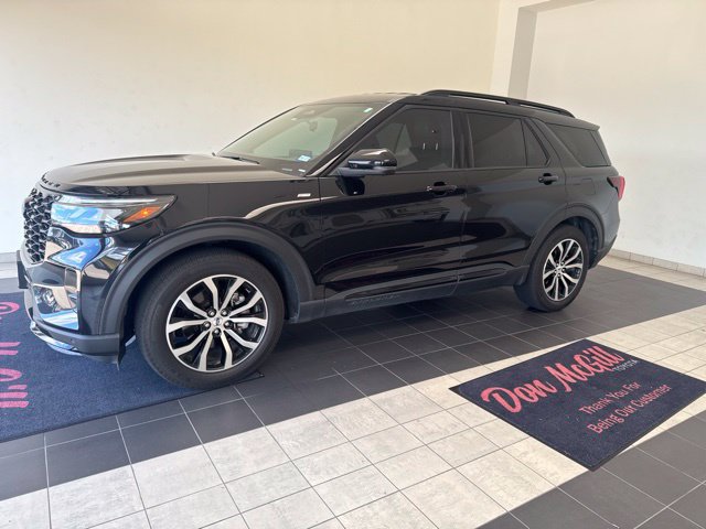 Used 2025 Ford Explorer ST-Line RWD image 1