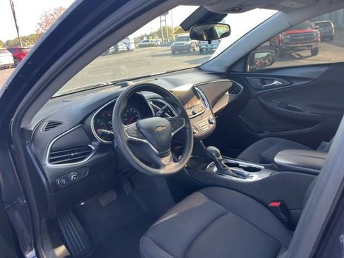 Used 2023 Chevrolet Malibu LT w/ Driver Confidence Package FWD image 6