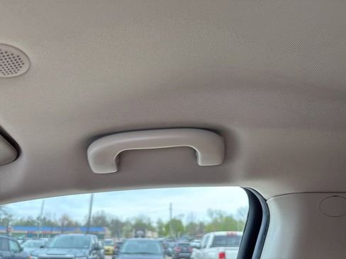 Used 2017 Buick Encore Essence AWD/4WD image 22