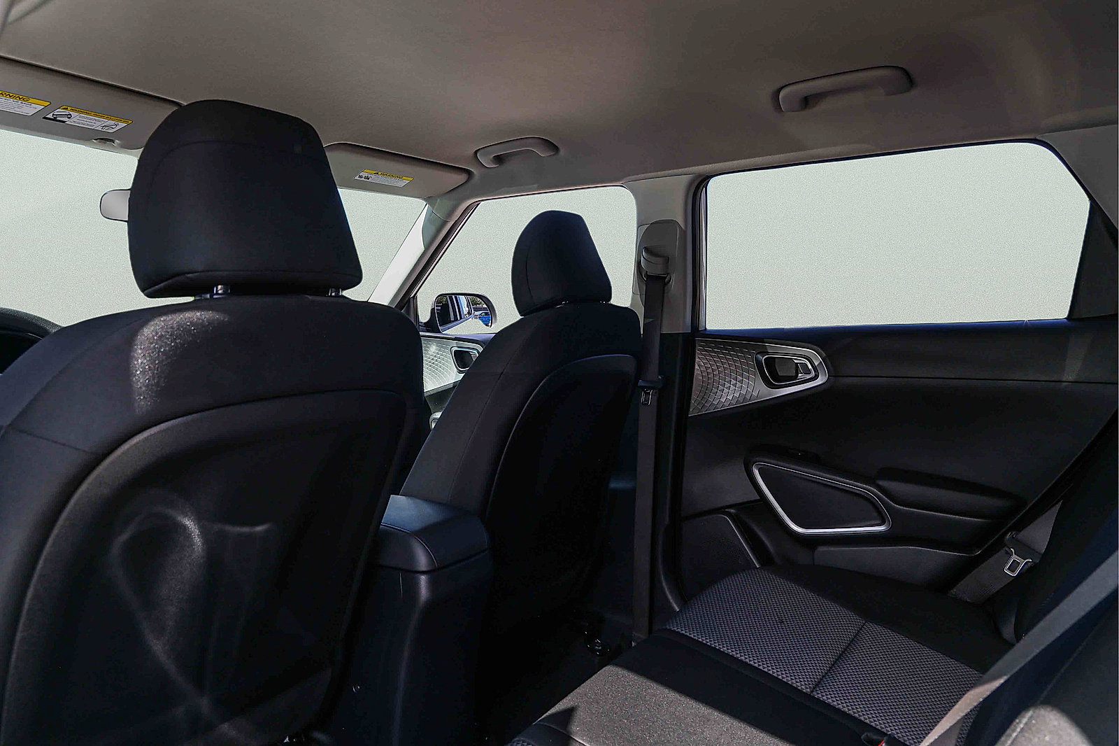 Certified 2025 Kia Soul LX w/ LX Technology Package FWD image 22