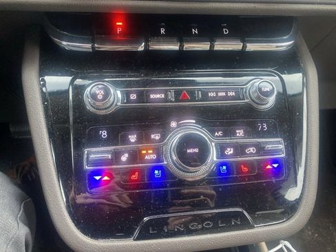 Used 2020 Lincoln Corsair FWD image 11