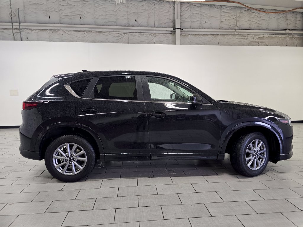 Used 2025 MAZDA CX-5 AWD 2.5 S w/ Select Package image 14