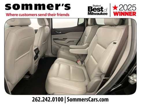 Used 2018 GMC Acadia SLT image 22