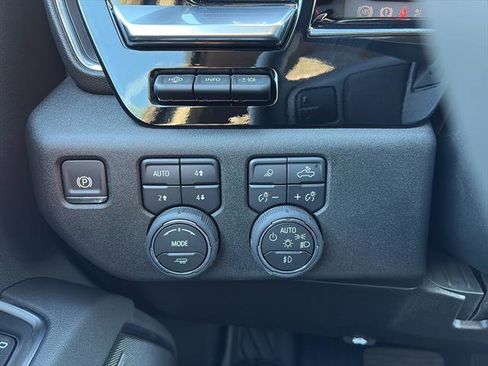 New 2026 Chevrolet Silverado 2500 LTZ w/ Trail Boss Package AWD/4WD image 17