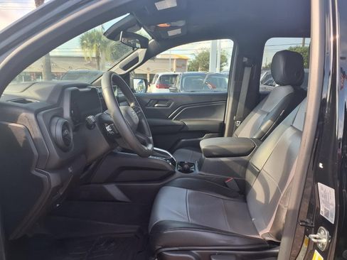 Used 2024 Chevrolet Colorado Trail Boss w/ Advanced Trailering Package AWD/4WD image 17