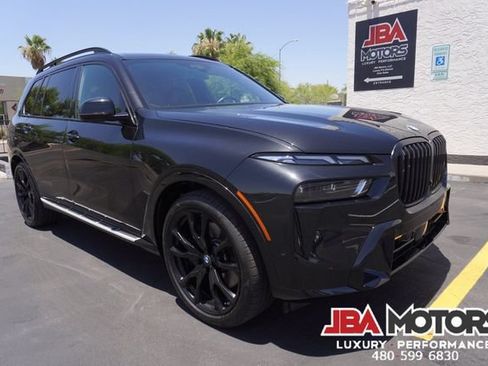 Used 2023 BMW X7 xDrive40i w/ M Sport Package AWD/4WD image 2