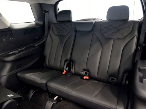 Used 2021 Hyundai Palisade Limited image 30