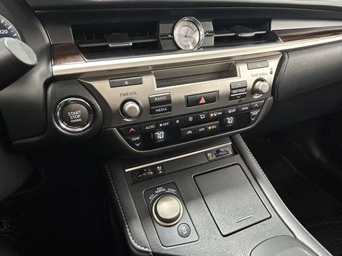 Used 2017 Lexus ES 350 image 20